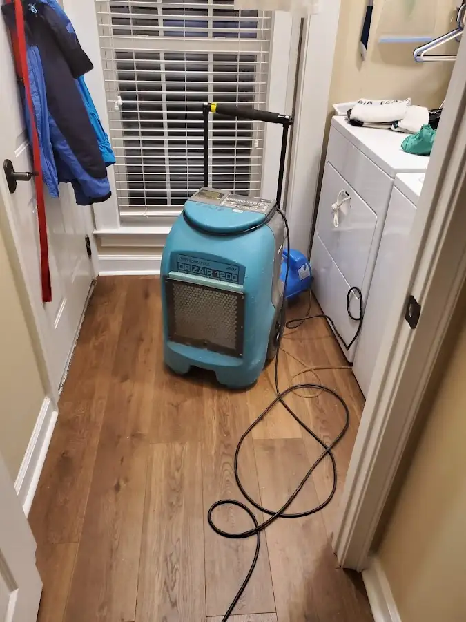 Commercial dehumidifier deployed for Crawl Space Restoration in Cypress